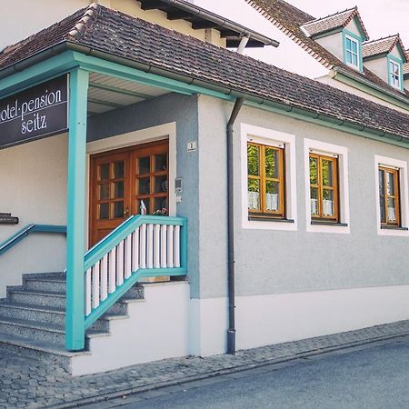Hotel-Pension Seitz Wolframs-Eschenbach Ngoại thất bức ảnh